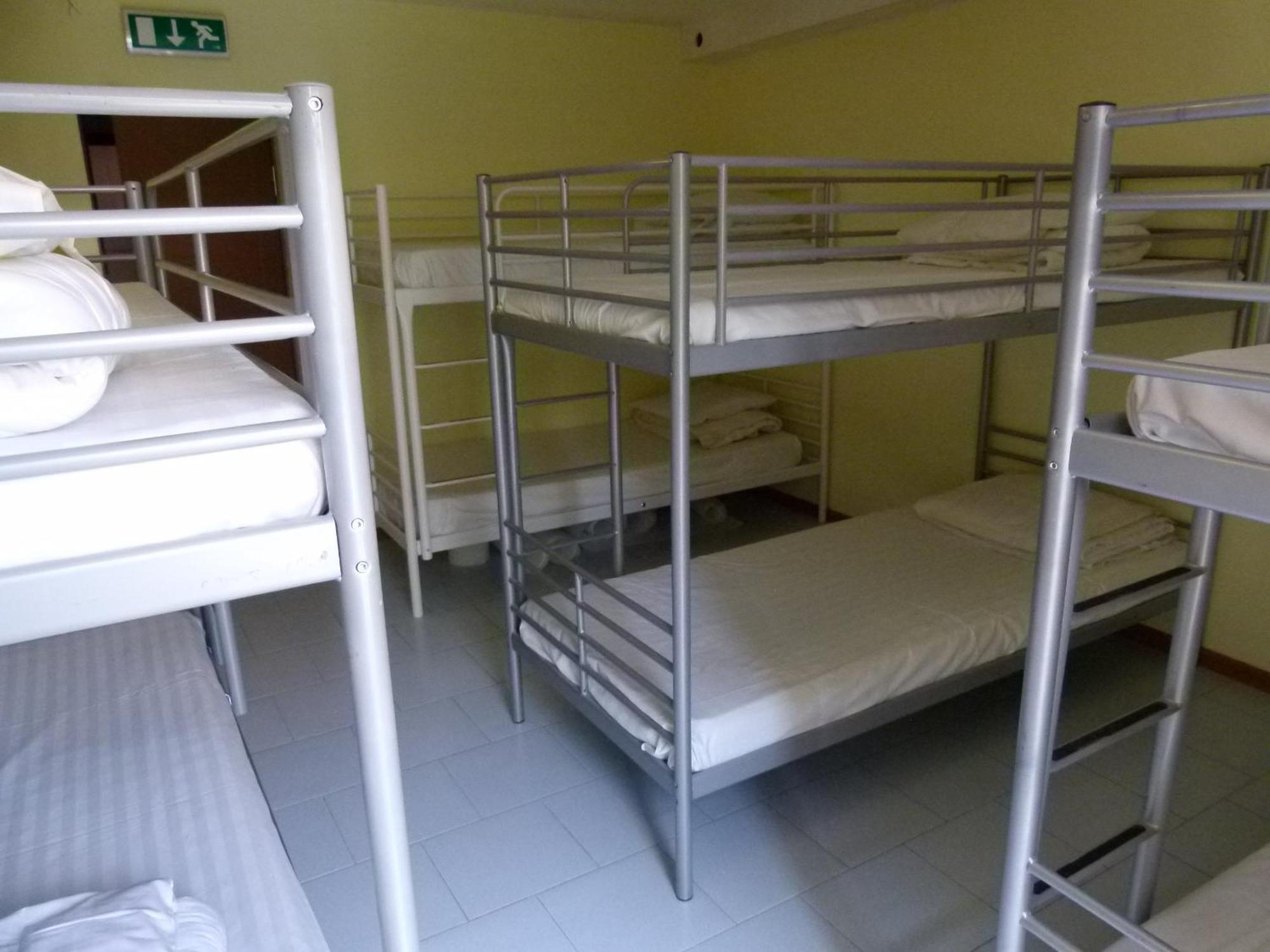 Why Me Eco-Friendly Hostel 트빌리시 외부 사진